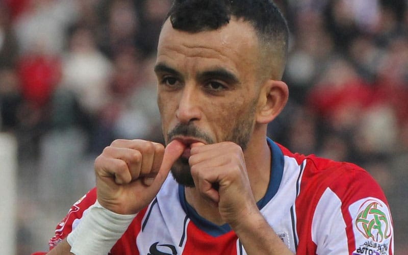 احتفال في تطوان بالفوز في الديربي بشتم طنجة! (فيديو)