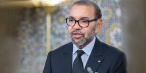 الملك محمد السادس يوشح متسلقة