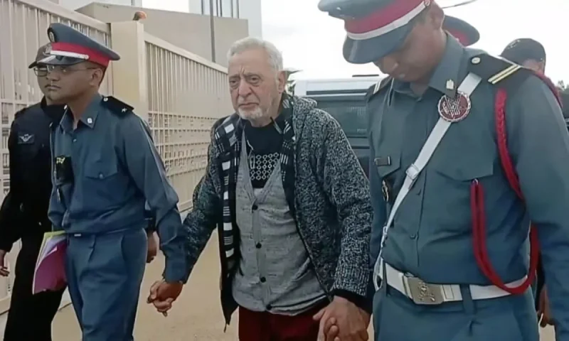 إدارة سجن العرجات تُحذّر عائلة المعتقل محمد زيان