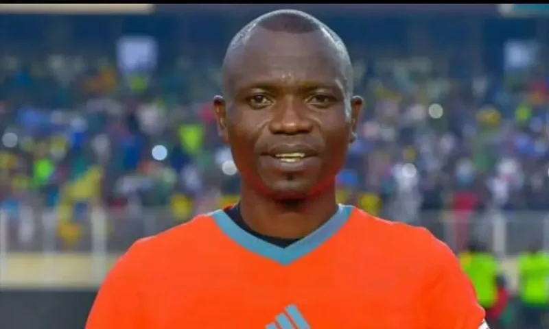 من افتتاح البطولة إلى النهائي… الكونغولي ندالا حَكمًا لمباراة المغرب والسنغال