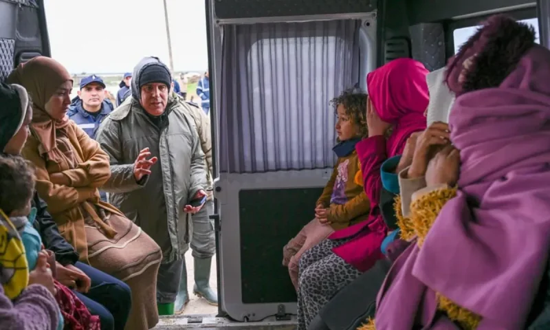 الحكومة تقرر صرف 6000 درهم مساعدة لكل أسرة متضررة من الفيضانات