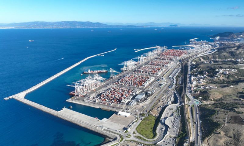 بالأرقام.. إنجازات غير مسبوقة لطنجة المتوسط في 2025