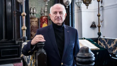 المستشار أندري أزولاي يدعو للترويج لمفهوم “تمغربيت”