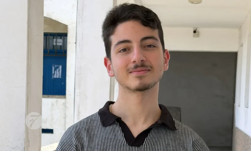 أكرم الحلو صاحب أعلى معدل بكالوريا في طنجة (فيديو)