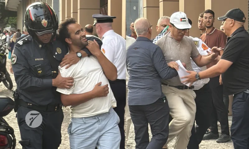 سلطات طنجة تفرق “وقفة ممنوعة” للجبهة